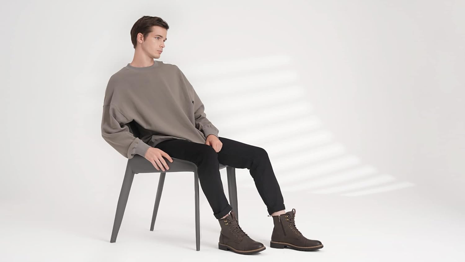Everyday Rider Zipper Chukka Boots